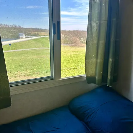 Mobilheim Na Louce Ii Holiday home *